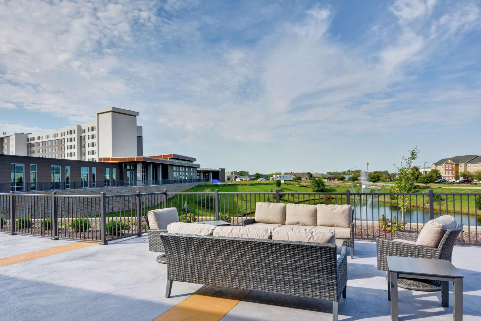Embassy Suites By Hilton Plainfield Indianapolis Airport Zewnętrze zdjęcie